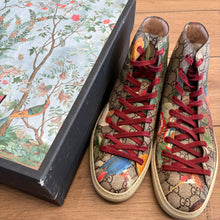 Load image into Gallery viewer, Gucci Highs Size 9.5UK

