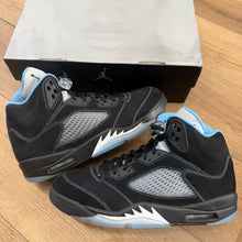 Load image into Gallery viewer, Jordan University Blue 5s Size 12
