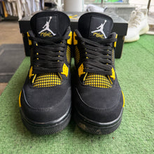 Load image into Gallery viewer, Jordan Yellow Thunder 4s Size 10.5
