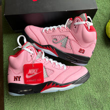 Load image into Gallery viewer, Jordan Pink Awake 5s Size 11.5
