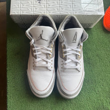 Load image into Gallery viewer, Jordan A Ma Maniere 3s Size 12W/10.5M
