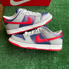 Load image into Gallery viewer, Nike Samba Low Dunks Size 8
