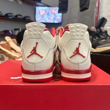 Load image into Gallery viewer, Jordan Valentines Day 4s Size 9.5W/8M
