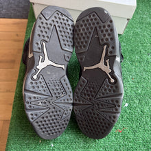 Load image into Gallery viewer, Jordan Cap And Gown 6s Size 8
