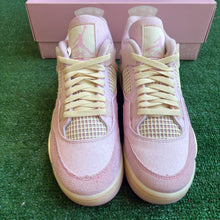 Load image into Gallery viewer, Jordan Iced Carmine 4s Size 11.5W/10M
