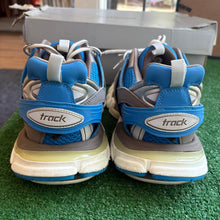 Load image into Gallery viewer, Balenciaga LED Tracks Size 43
