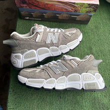 Load image into Gallery viewer, New Balance X Salehe 574 Yurts Size 9
