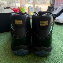 Load image into Gallery viewer, Jordan Gamma 11s Size 12

