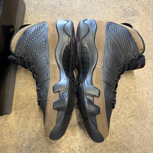 Load image into Gallery viewer, Jordan Olive 9s Size 11.5
