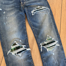 Load image into Gallery viewer, Amiri Denim Size 32
