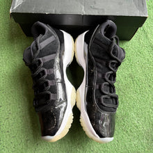 Load image into Gallery viewer, Jordan Baron Low 11s Size 10

