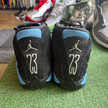 Load image into Gallery viewer, Jordan University Blue 14s Size 9
