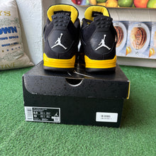 Load image into Gallery viewer, Jordan Thunder 4s Size 8.5
