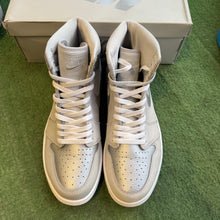 Load image into Gallery viewer, Jordan Japan Metallic Silver 1s Size 10.5
