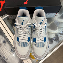 Load image into Gallery viewer, Jordan Military Blue 4s Size 8.5
