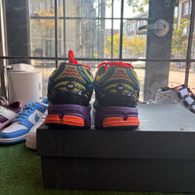 Load image into Gallery viewer, New Balance 1906Rs Size 10
