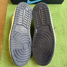 Load image into Gallery viewer, Jordan UNC Obsidian Low 1s Size 10.5

