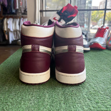 Load image into Gallery viewer, Jordan Bordeaux 1s Size 10
