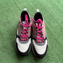 Load image into Gallery viewer, Dior B22s Size 43
