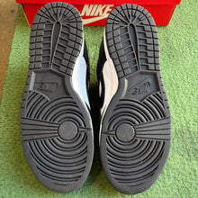 Load image into Gallery viewer, Nike Panda Low Dunks Size 8.5
