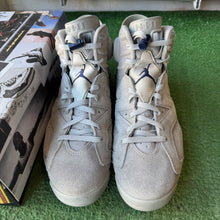 Load image into Gallery viewer, Jordan Georgetown 6s Size 12
