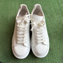 Load image into Gallery viewer, Alexander McQueen Oversized Sneakers Size 42

