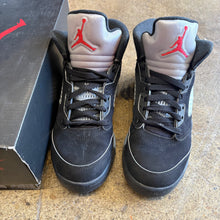 Load image into Gallery viewer, Jordan Reimagined Metallic 5s Size 6Y
