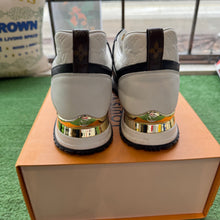 Load image into Gallery viewer, LV Run Away Sneakers Size 40

