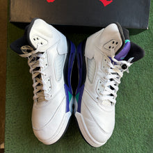 Load image into Gallery viewer, Jordan Grape 5s Size 10.5
