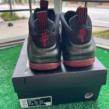 Load image into Gallery viewer, Nike Cough Drop Foamposites Size 10
