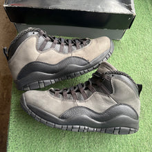Load image into Gallery viewer, 2018 Jordan Shadow 10s Size 10.5
