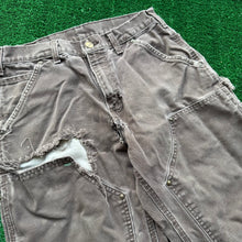 Load image into Gallery viewer, Vintage Carhartt Pants Size 30 x 30
