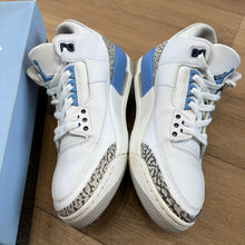 Load image into Gallery viewer, Jordan UNC 3s Size 9
