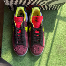 Load image into Gallery viewer, Nike Acronym Low Blazers Size 5.5
