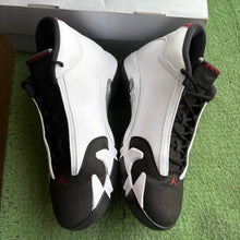 Load image into Gallery viewer, Jordan Black Toe 14s Size 11
