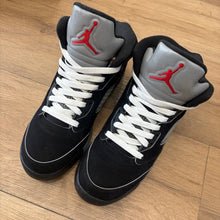 Load image into Gallery viewer, Jordan Reimagined Metallic 5s Size 6Y
