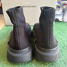 Load image into Gallery viewer, Balenciaga Sock Runners Size 41
