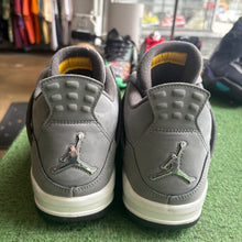 Load image into Gallery viewer, Jordan Cool Grey 4s Size 11
