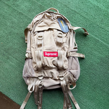 Load image into Gallery viewer, Supreme Back Pack
