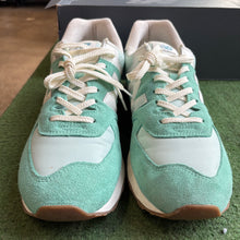 Load image into Gallery viewer, New Balance Turquoise 574s Size 13
