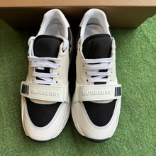 Load image into Gallery viewer, Burberry Check Sneakers Size 40
