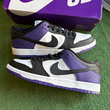 Load image into Gallery viewer, Nike Court Purple SB Low Dunks Size 11
