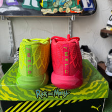 Load image into Gallery viewer, Puma Rick And Morty Melo Ball 1s Size 10.5
