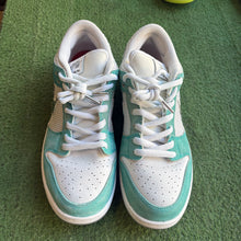 Load image into Gallery viewer, Nike SB April Skateboard Low Dunks Size 11.5
