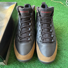 Load image into Gallery viewer, Jordan Olive 9s Size 11
