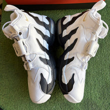 Load image into Gallery viewer, Nike Colorado Away Air Max DT 96s Size 8.5
