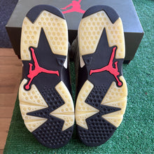 Load image into Gallery viewer, Jordan Travis Scott Olive 6s Size 11
