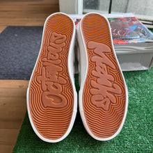 Load image into Gallery viewer, Octavious Marks Skate Shoes Size 9
