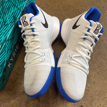 Load image into Gallery viewer, Nike Kyrie Hyper Cobalt Duke 3s Size 8
