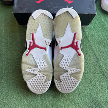 Load image into Gallery viewer, Jordan Carmine 6s Size 10.5
